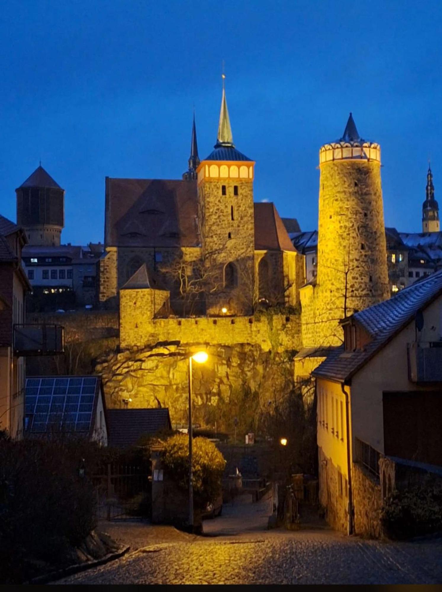 Ferienhaus Amare Mit Fasssauna, Eigener Terrasse & Kamin เบาท์เซน ภายนอก รูปภาพ
